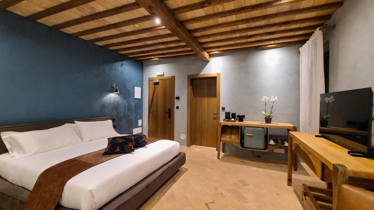 Chambre Lit King-Size avec Balcon