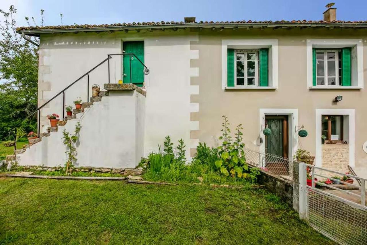3 Bed-Sleeps 6-Private Garden-Pet Friendly - B&B