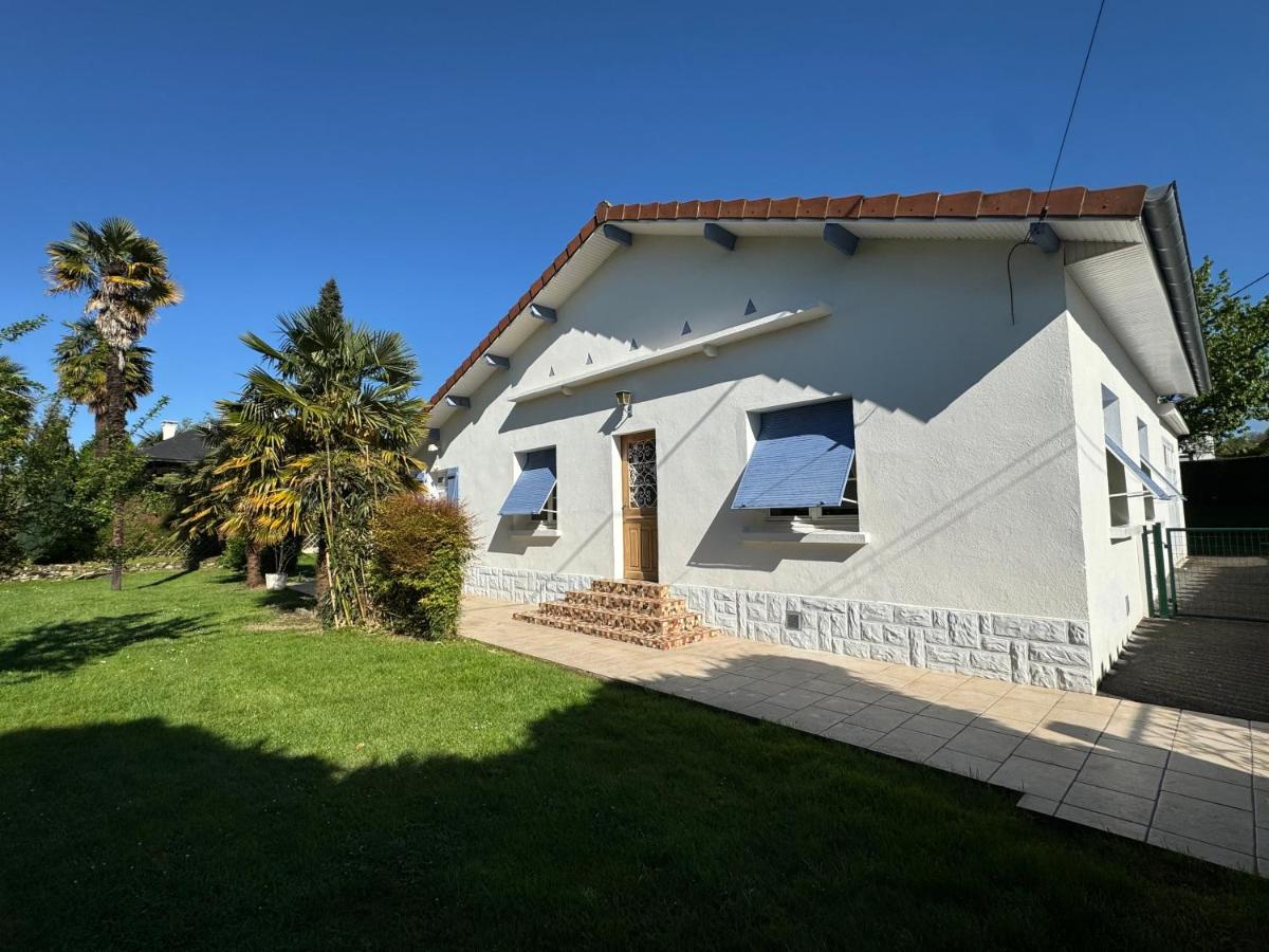 Maison à Lourdes, avec jardin - B&B