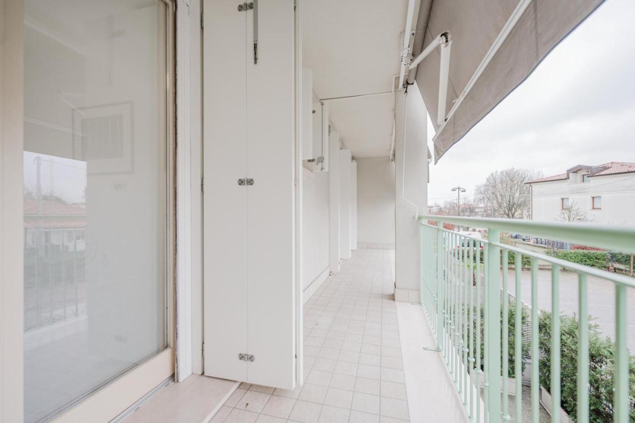 Davide Flat - 15 min from Venice & Free Parking - Bed and Breakfast