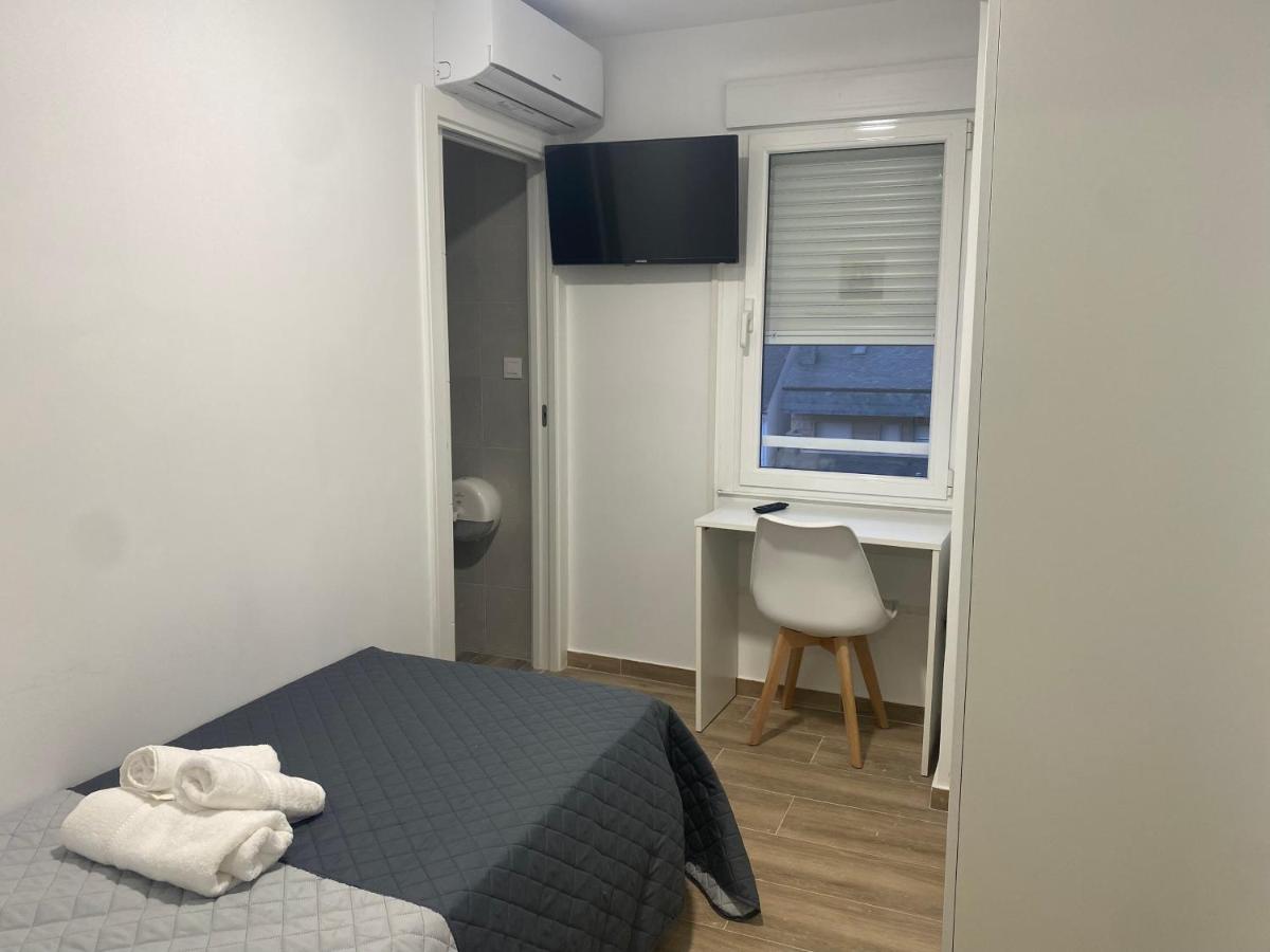 Single Room with Private Bathroom