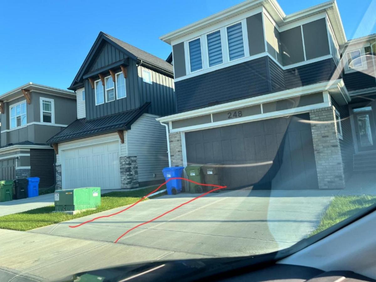 Cozy 1 bedroom basement suite in Southwest Calgary - Ferienwohnung Calgary