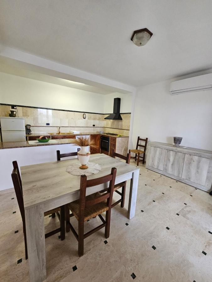 Villantoine De La Marina Di Orosei - B&B Orosei