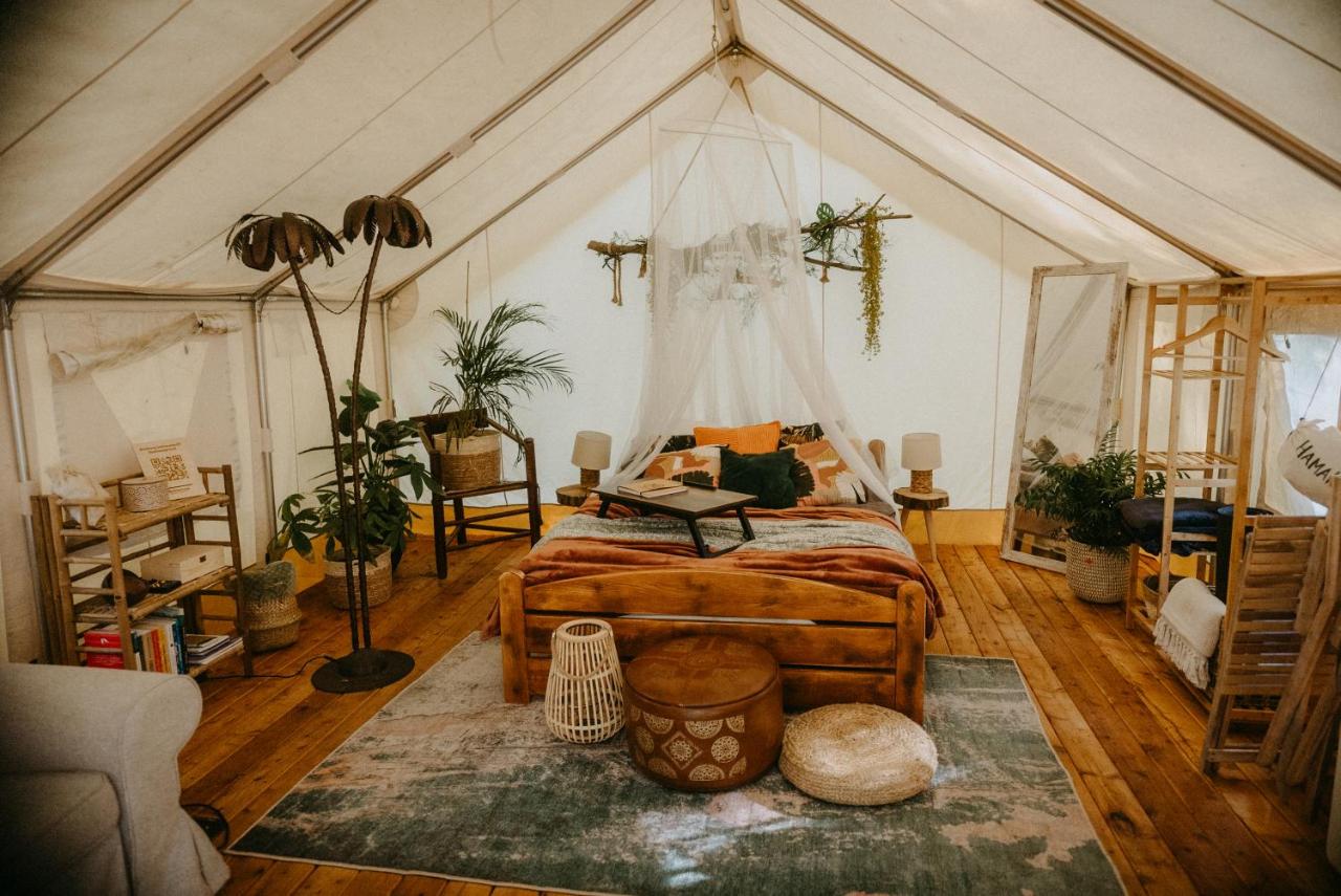 Tent
