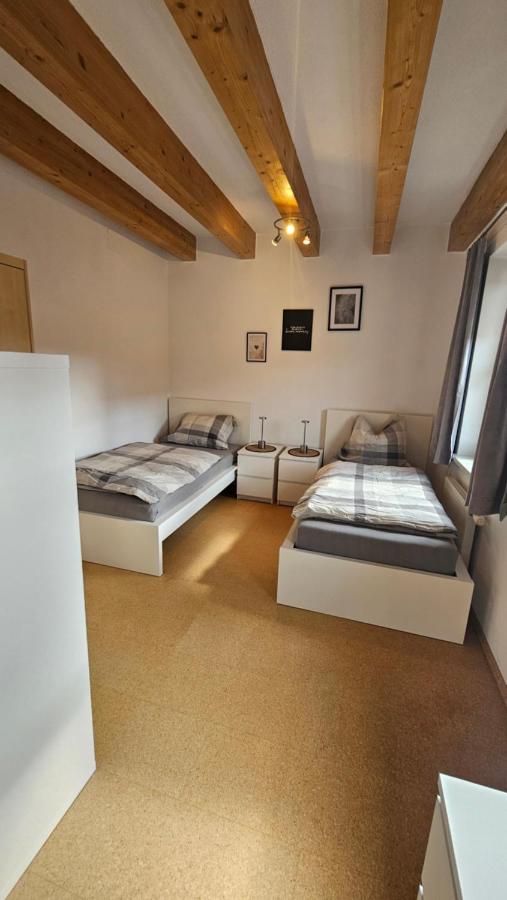 Entire upper floor with roof terrace - B&B Wieselburg