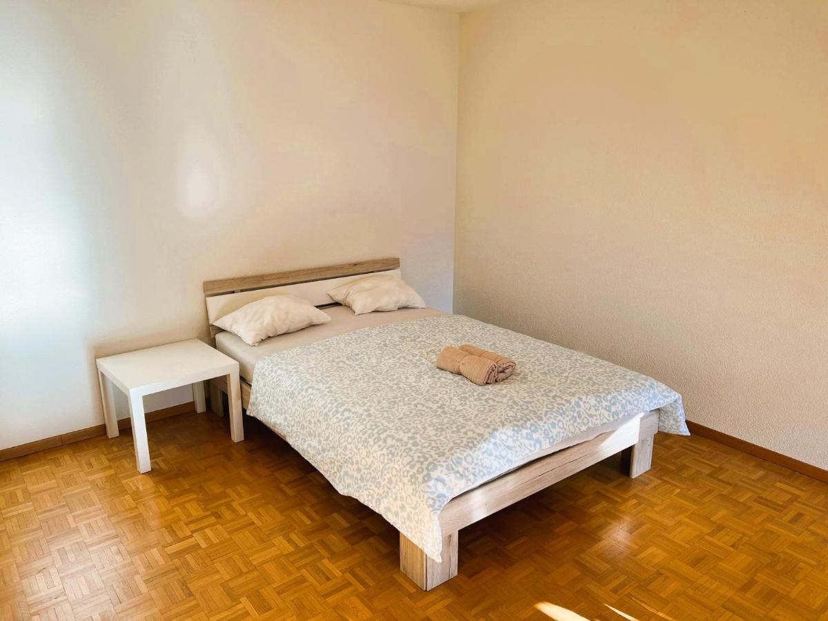 Appartamento Premium con 3 Camere da Letto e Balcone