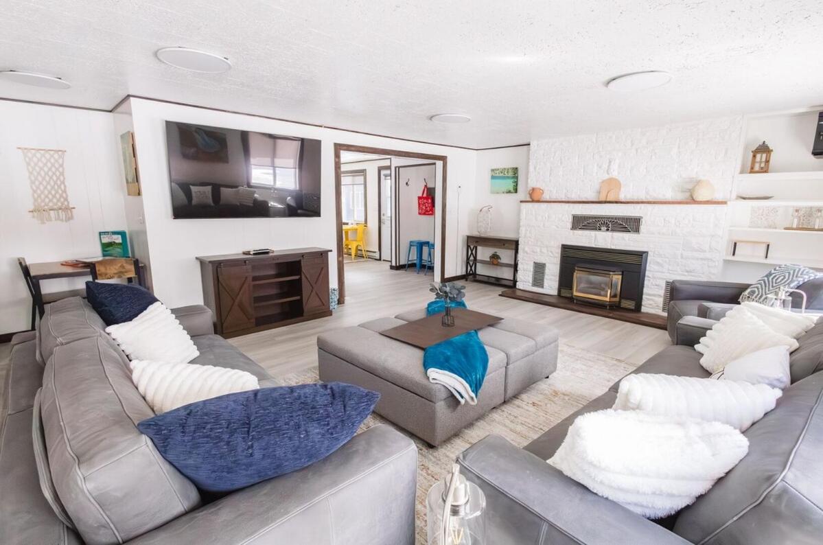 Lazy Duck Inn #30 The Lucky Duck House - Bed and Breakfast West Yellowstone