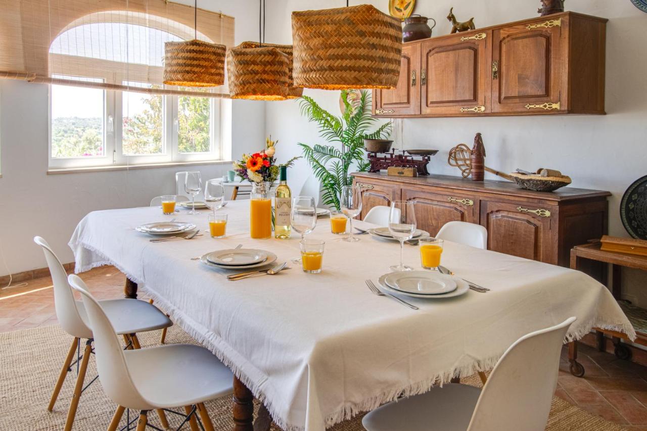 Vila Vintage Beach 3,5km Pool AC WiFi Billiard - B&B Pêra