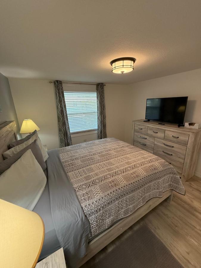 Manasota Delux Villas #7 - Ferienwohnung Englewood