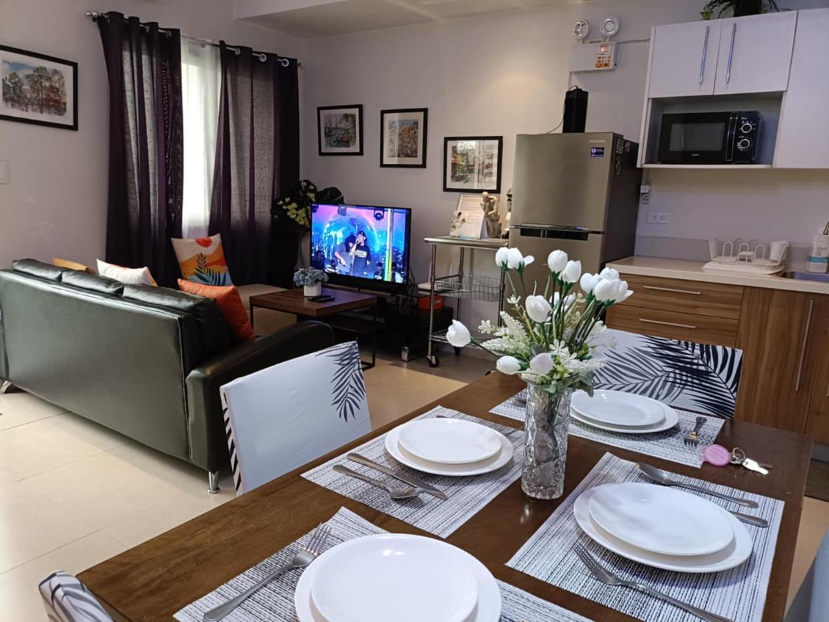 Spacious 2-Bedroom Unit - Matina Enclaves - B&B