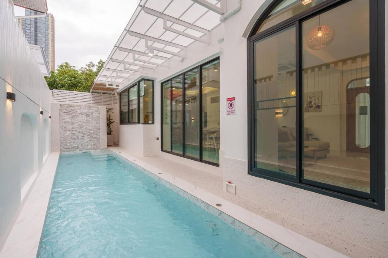 Ayas Retreat - Muji Ekkamai Pool Villa with 4 bedrooms - Ferienwohnung Khlong Toei