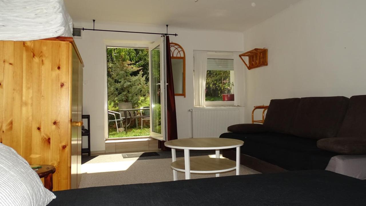 Panda apartman - Ferienwohnung Gran