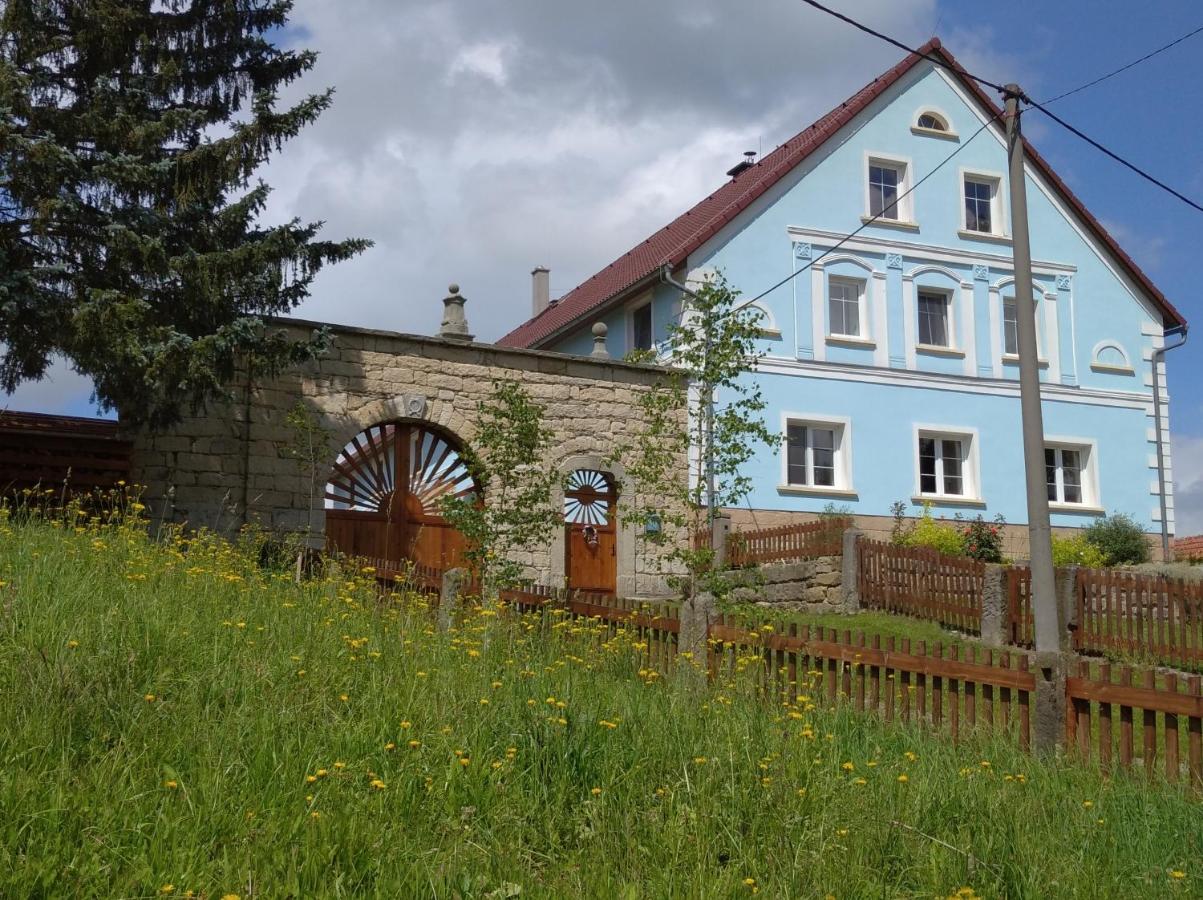Statek Bílý Dvůr - Bělý, Machov - B&B