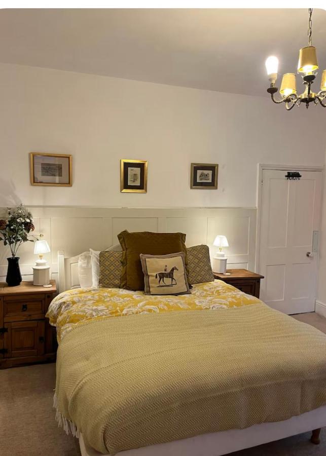 Oaklands Farm - B&B
