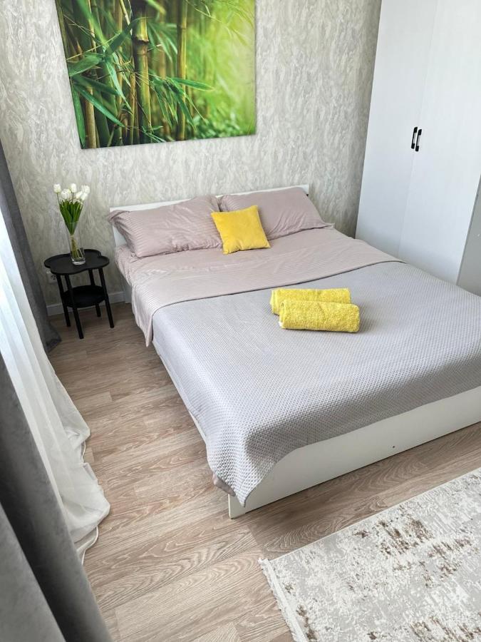 Уютные вместительные апартаменты возле Спортивных комплексов - B&B