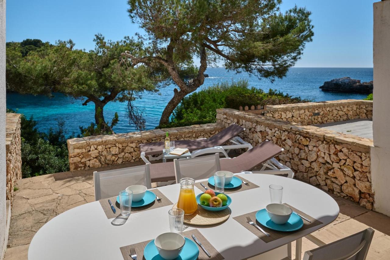 Waterfront Apartment 'Maria'. Pool. WIFI - B&B Santanyí