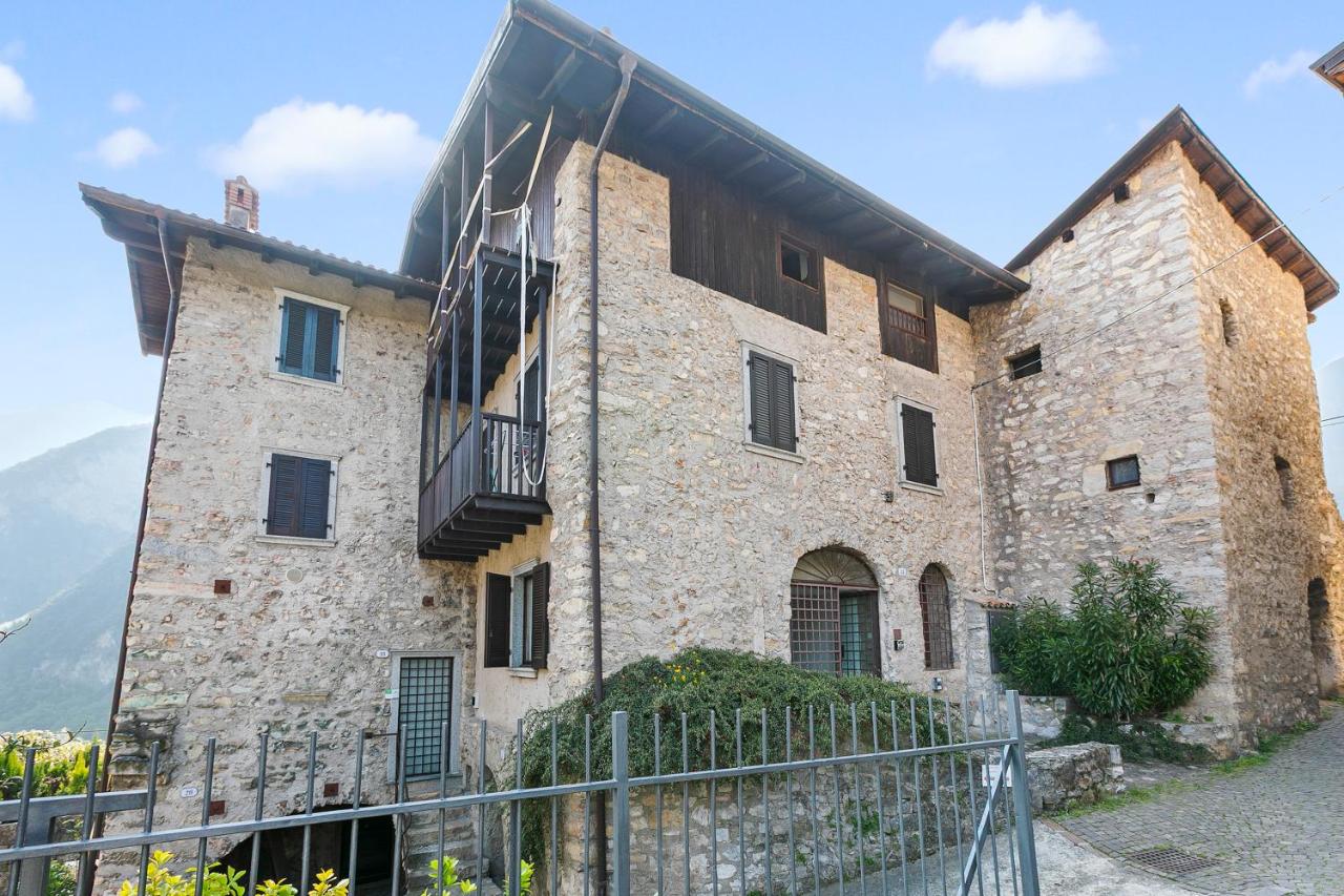 Frapporta Apartments - Bed and Breakfast Tenno