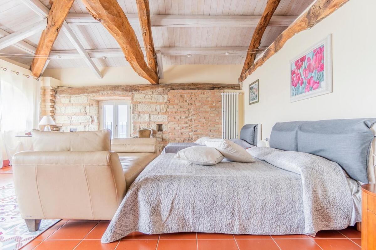 Cascina Petricore - Elegante dimora tra le colline del Monferrato - B&B Moncalvo
