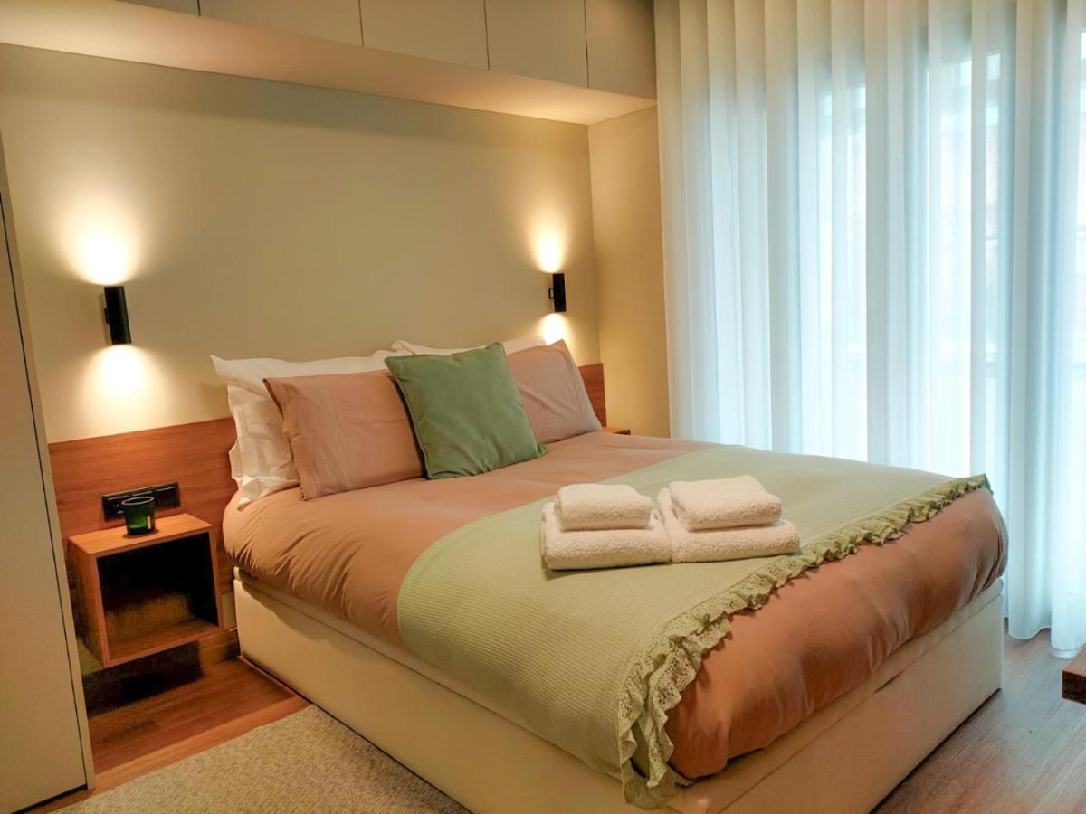 Estudio con cama extragrande