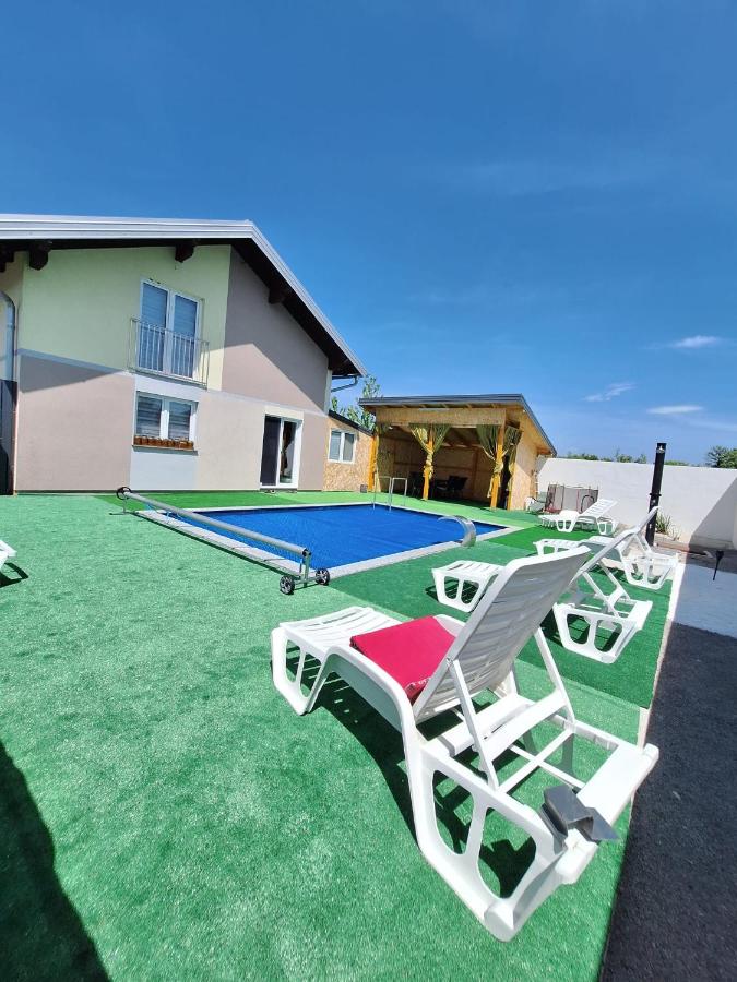 Halal Holidey Kuća za odmor - B&B Spahići