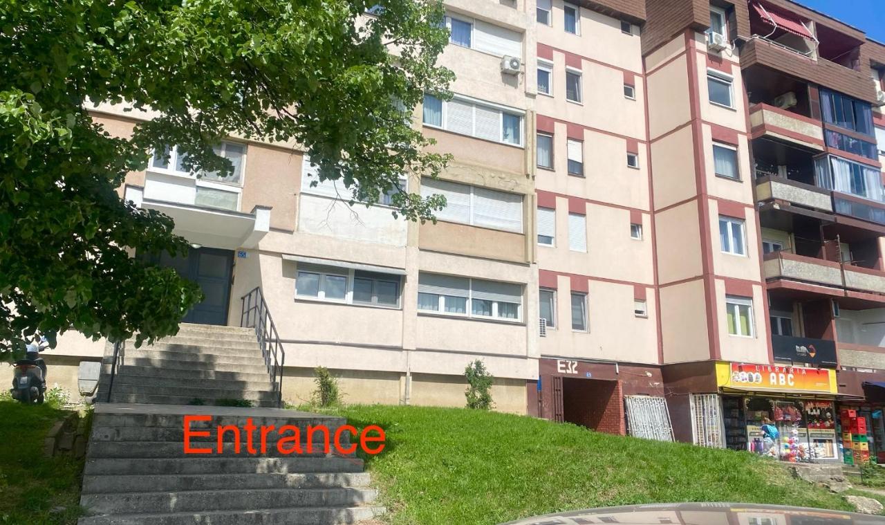 Studio Apartment in Pristina - Bed and Breakfast