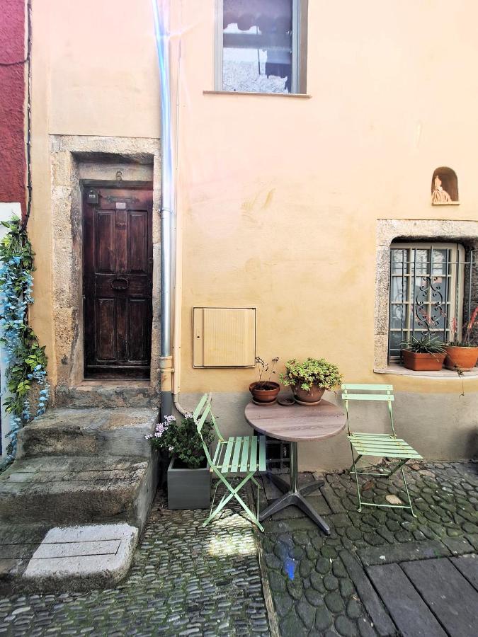 Vue et charme provençal à Biot - La Maison du Mitan - B&B Biot