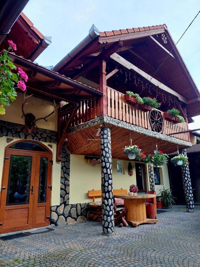 Pensiunea Călin - B&B Gura Râului