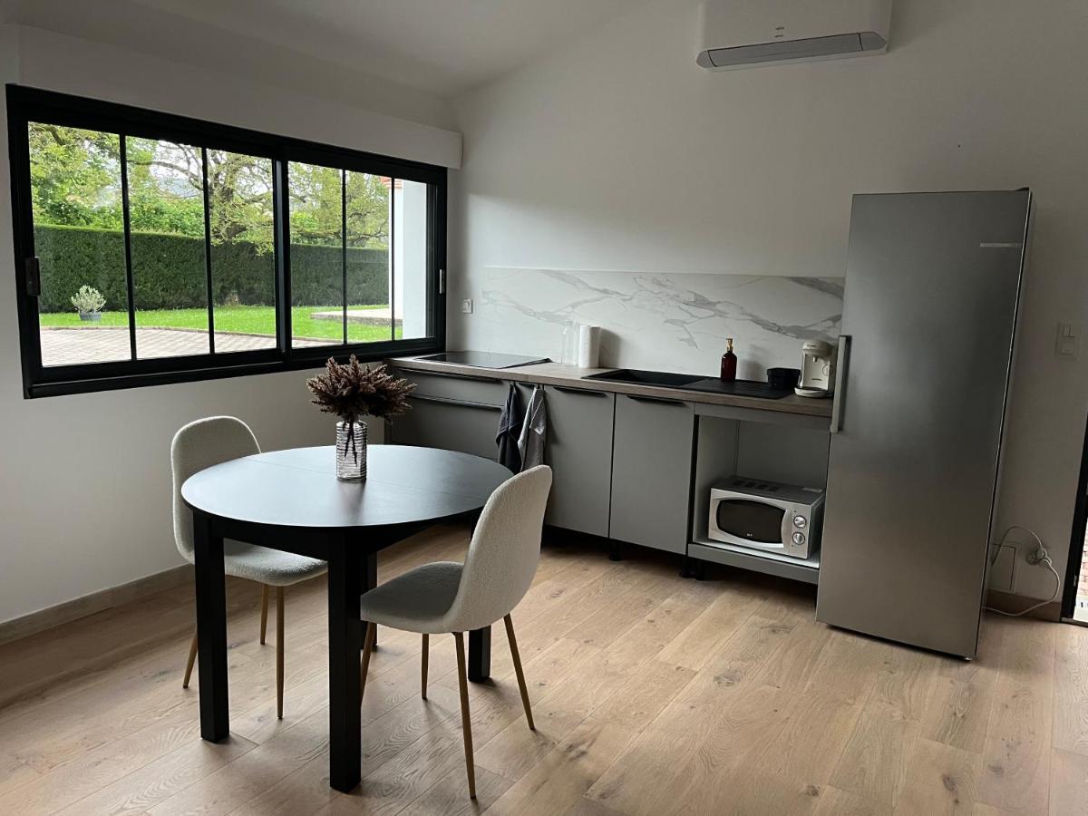 Comfortable and quiet little nest - Bed and Breakfast Pampelonne