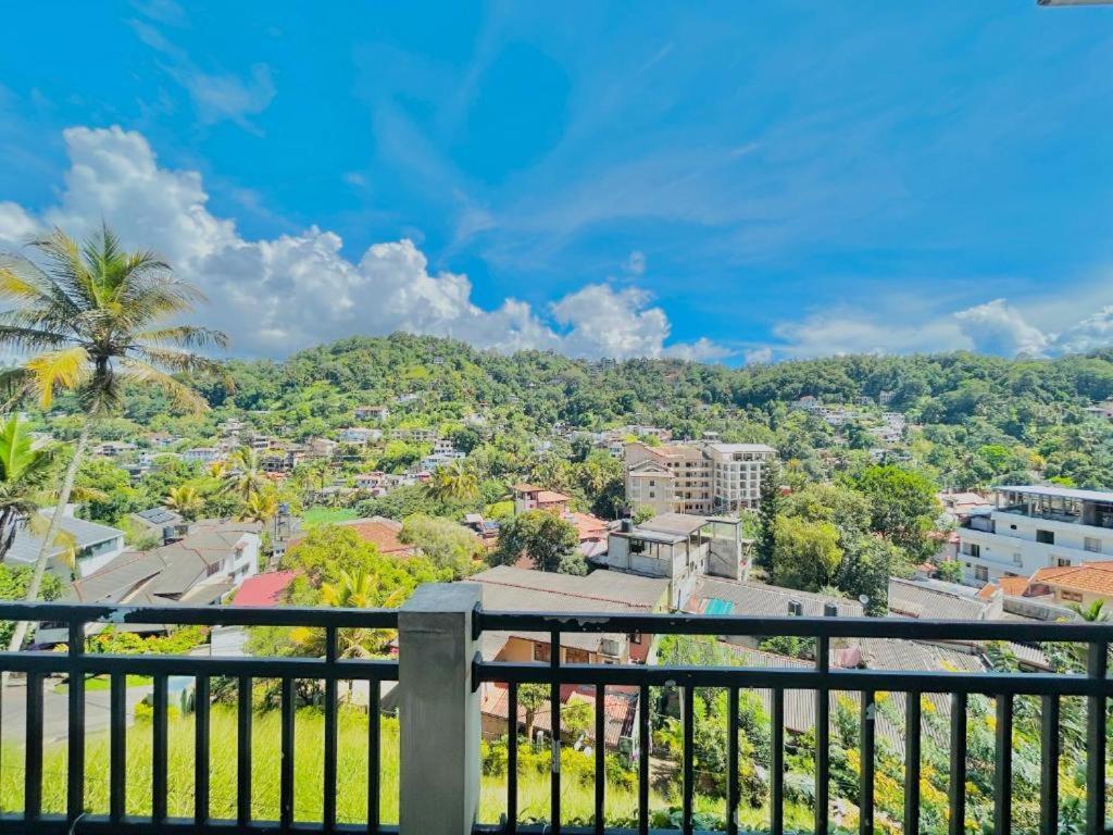 Terrace Kandy - Ferienwohnung