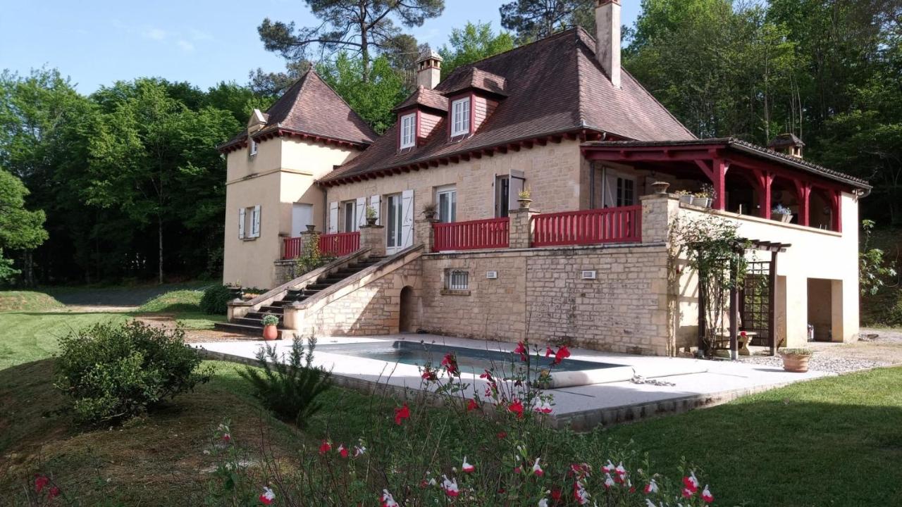 Villa La Canéda*Spacieuse*Piscine*Sarlat - B&B