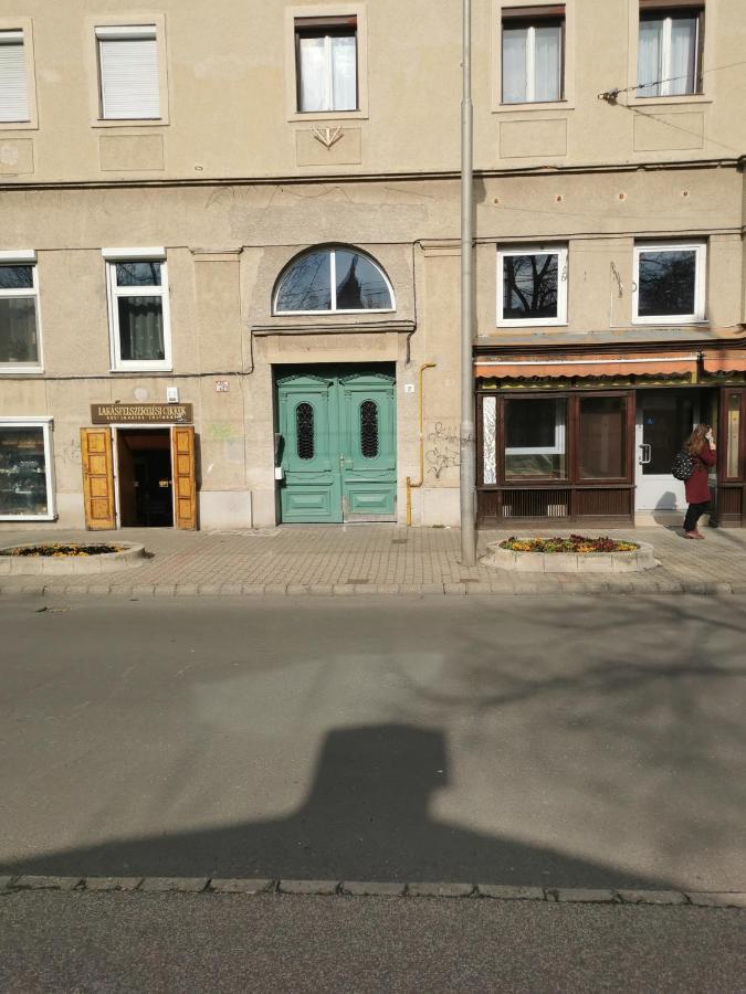 Tattoo Apartman - B&B Szeged