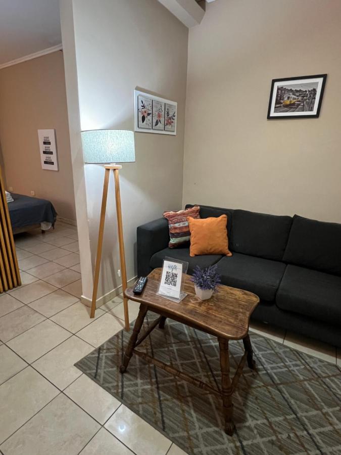 Departamento 1 interno - centro - Inst Cardiologico - cochera - B&B