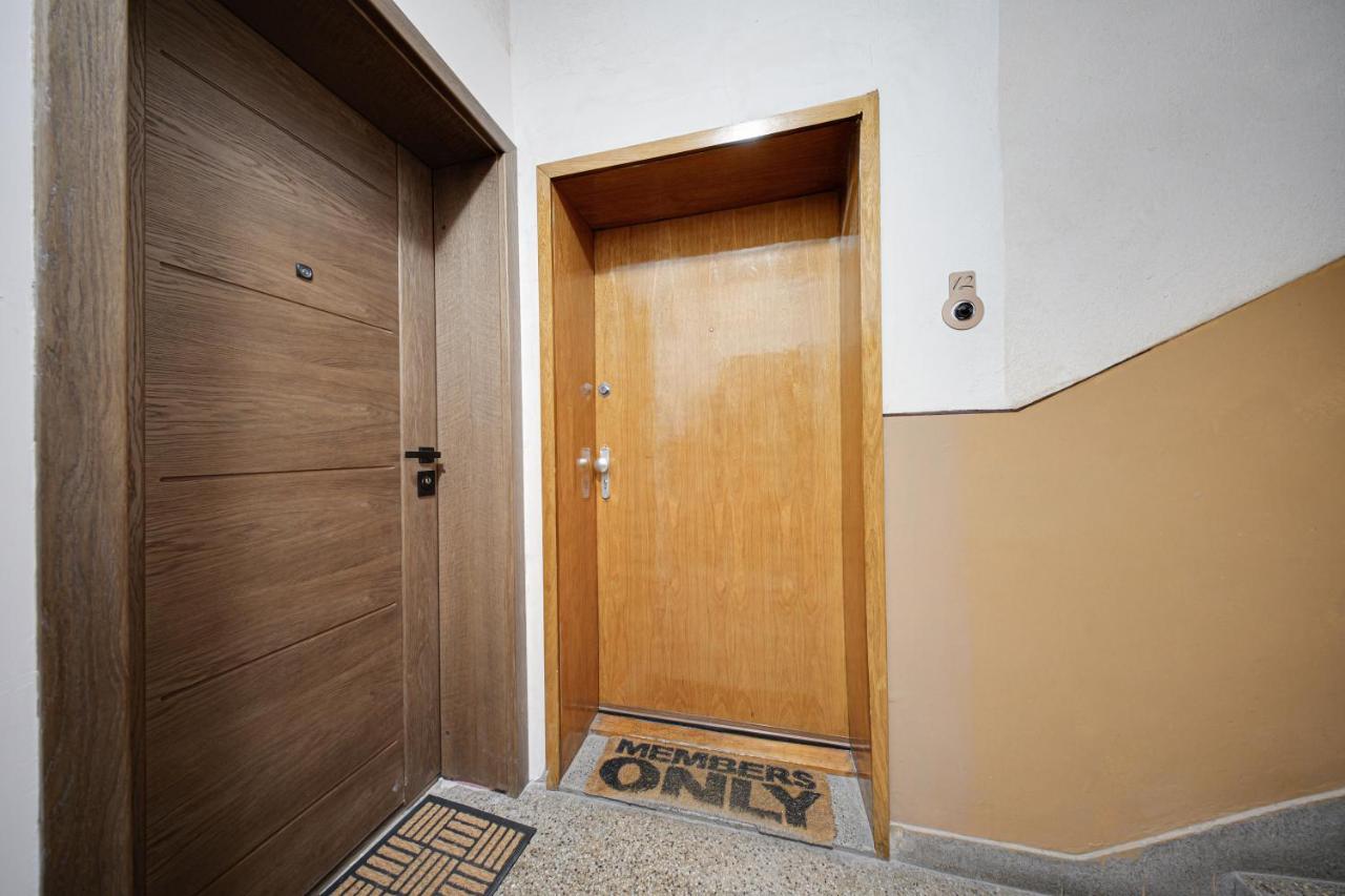Urban Loft - Metro Access - B&B Sofia