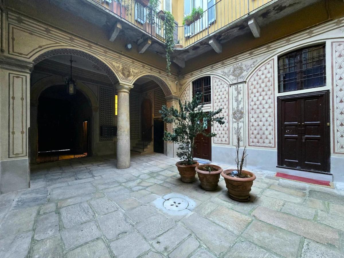 YR Apartments Milan - Duomo - B&B Milano