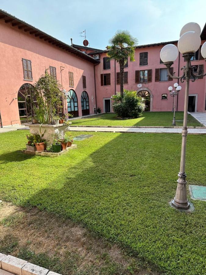 Desenzano Padenghe - 8 min al lago - 8 Minuten vom See - B&B