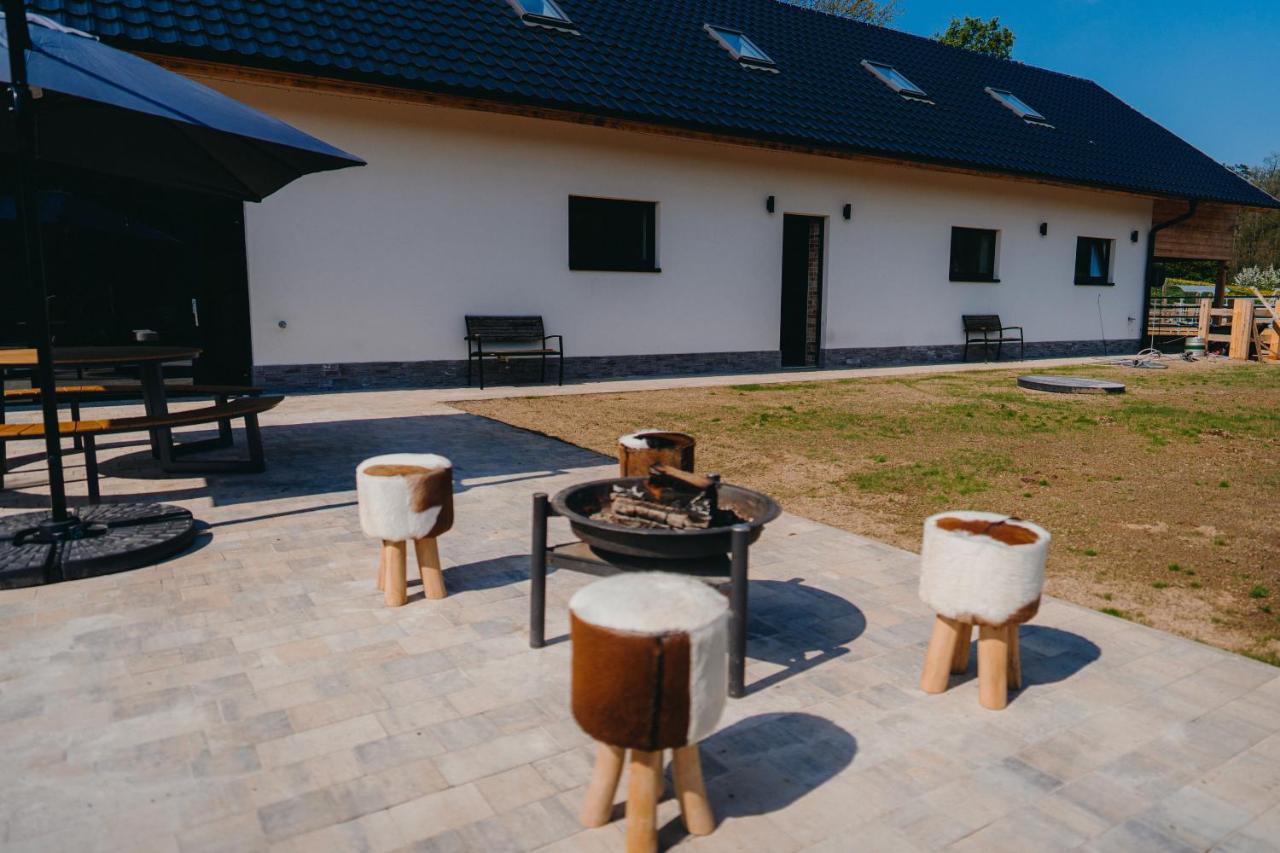 Zážitkový Ranč Nevada - B&B Velká Lečice