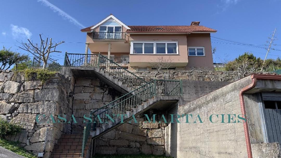 Casa Santa Marta Cies - Bed and Breakfast Cangas do Morrazo