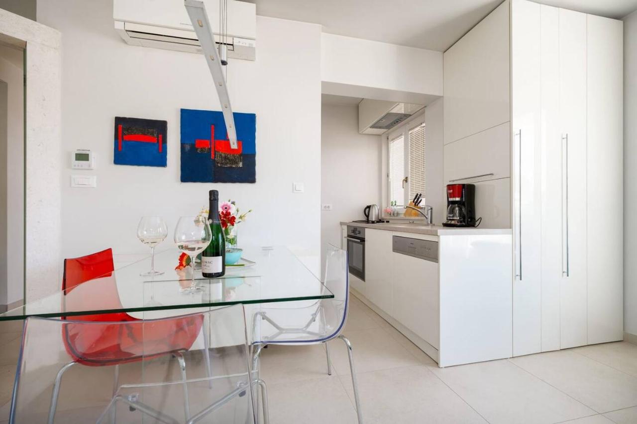 Palace Lidija - apartment 2 5 - B&B Split