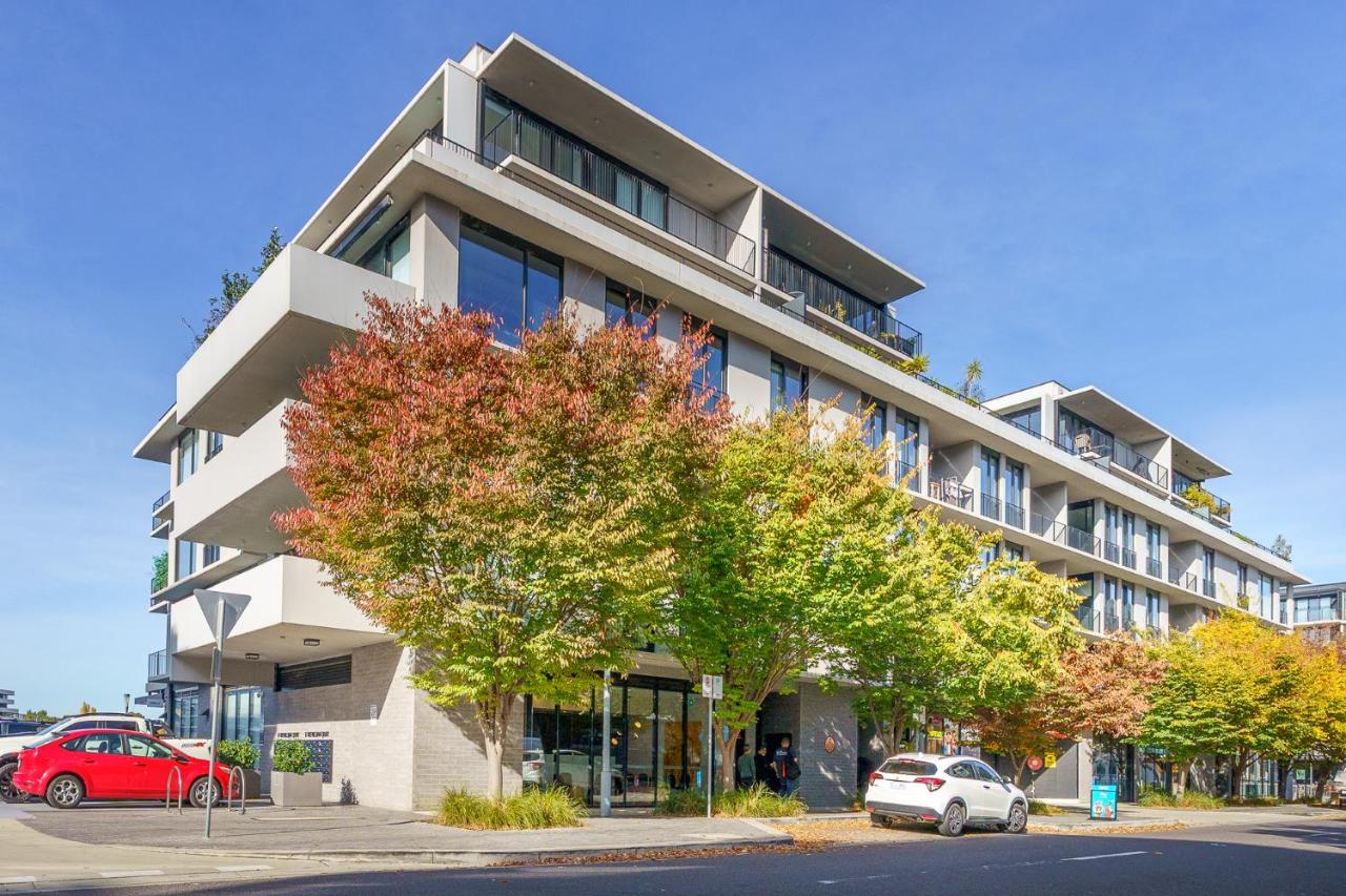 Vibrant Stay with Lakeside Charm in Kingston - Hosted by Canstay - Ferienwohnung Kingston
