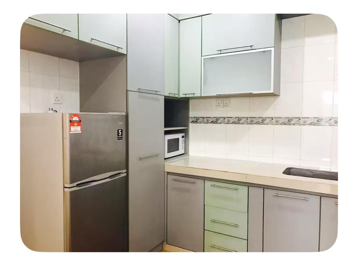 Semi D 4BR 1min to KSL & Holiday Plaza 8-10pax - Chambres d'hôtes Johor Bahru