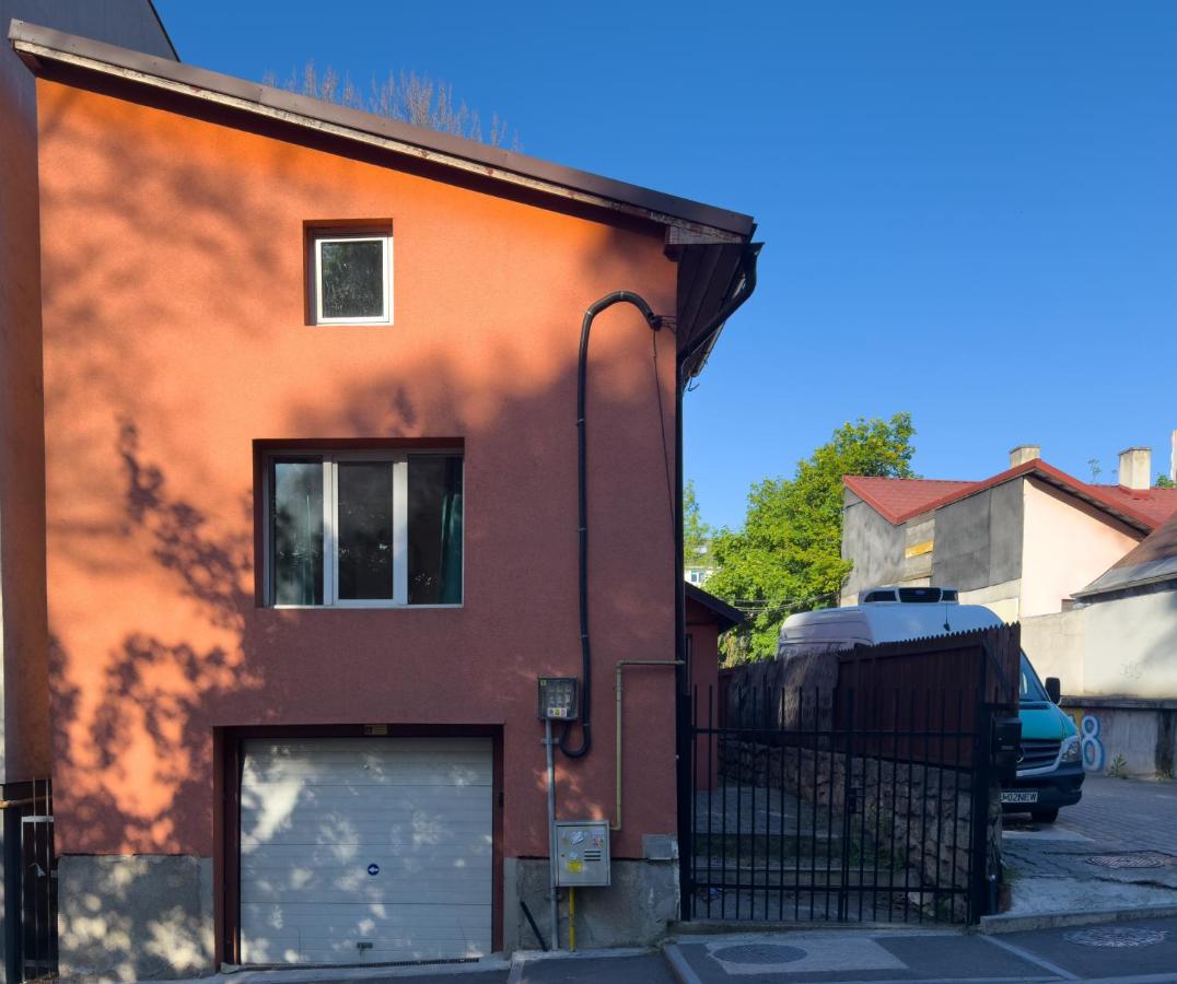 Private villa in the historic center - B&B