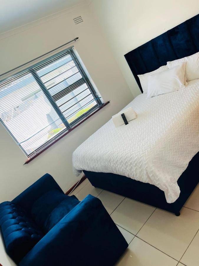 African Haven Guest House BNB Goodwood - B&B