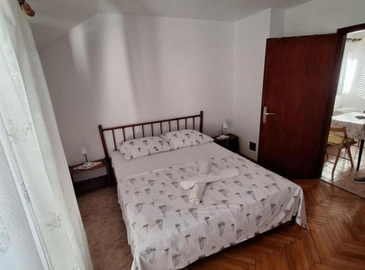 One Bedroom Apartment with Terrace