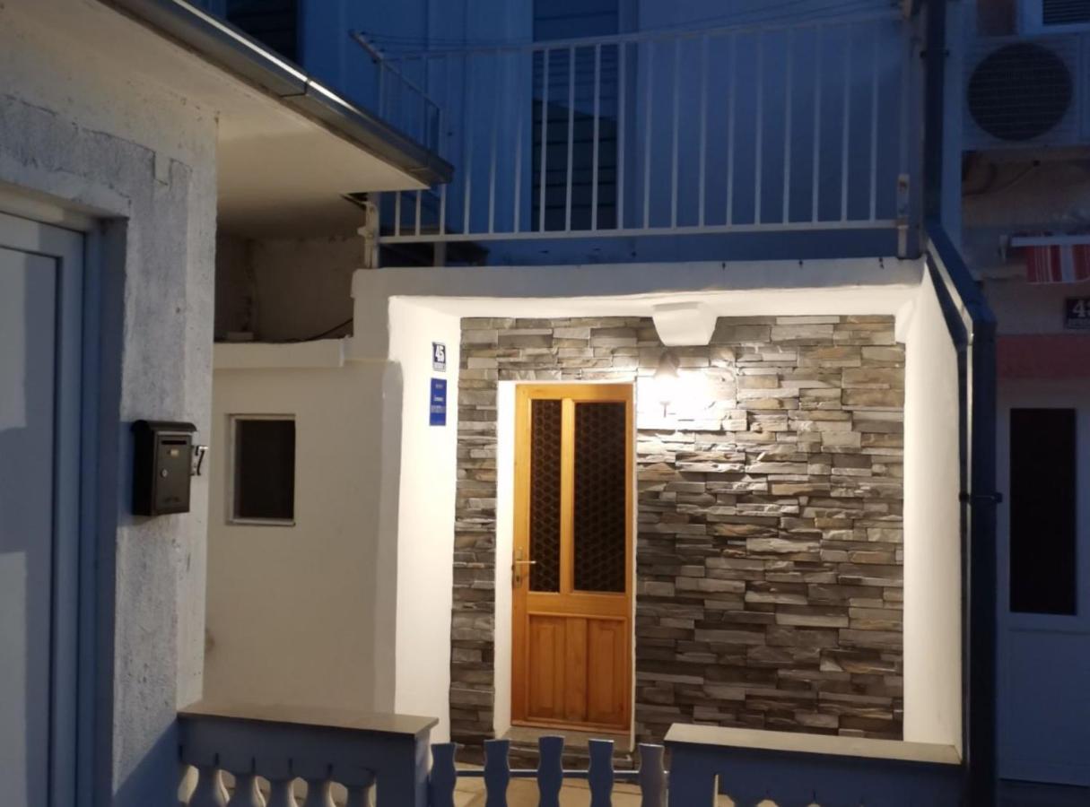 Apartment Leo Povile - B&B