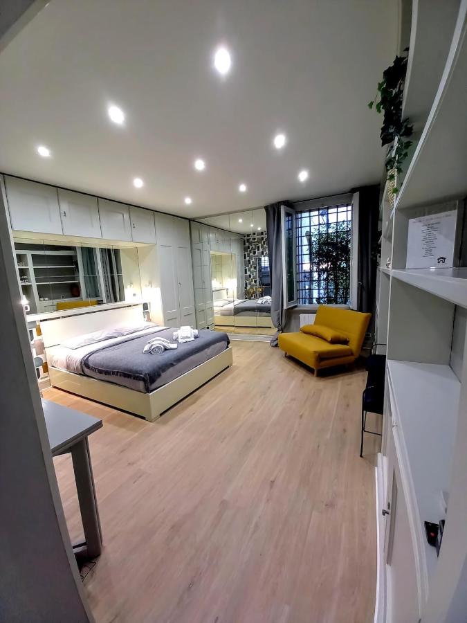 Piazza di Spagna, ground floor, historic center - B&B Roma
