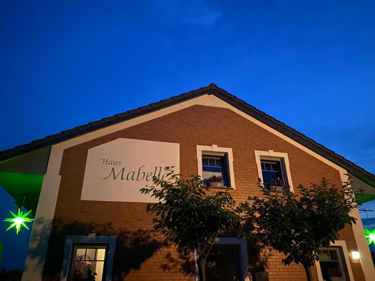 Ferienwohnung Weitblick mit großem Balkon, Sauna, Kaminofen - B&B Sellin