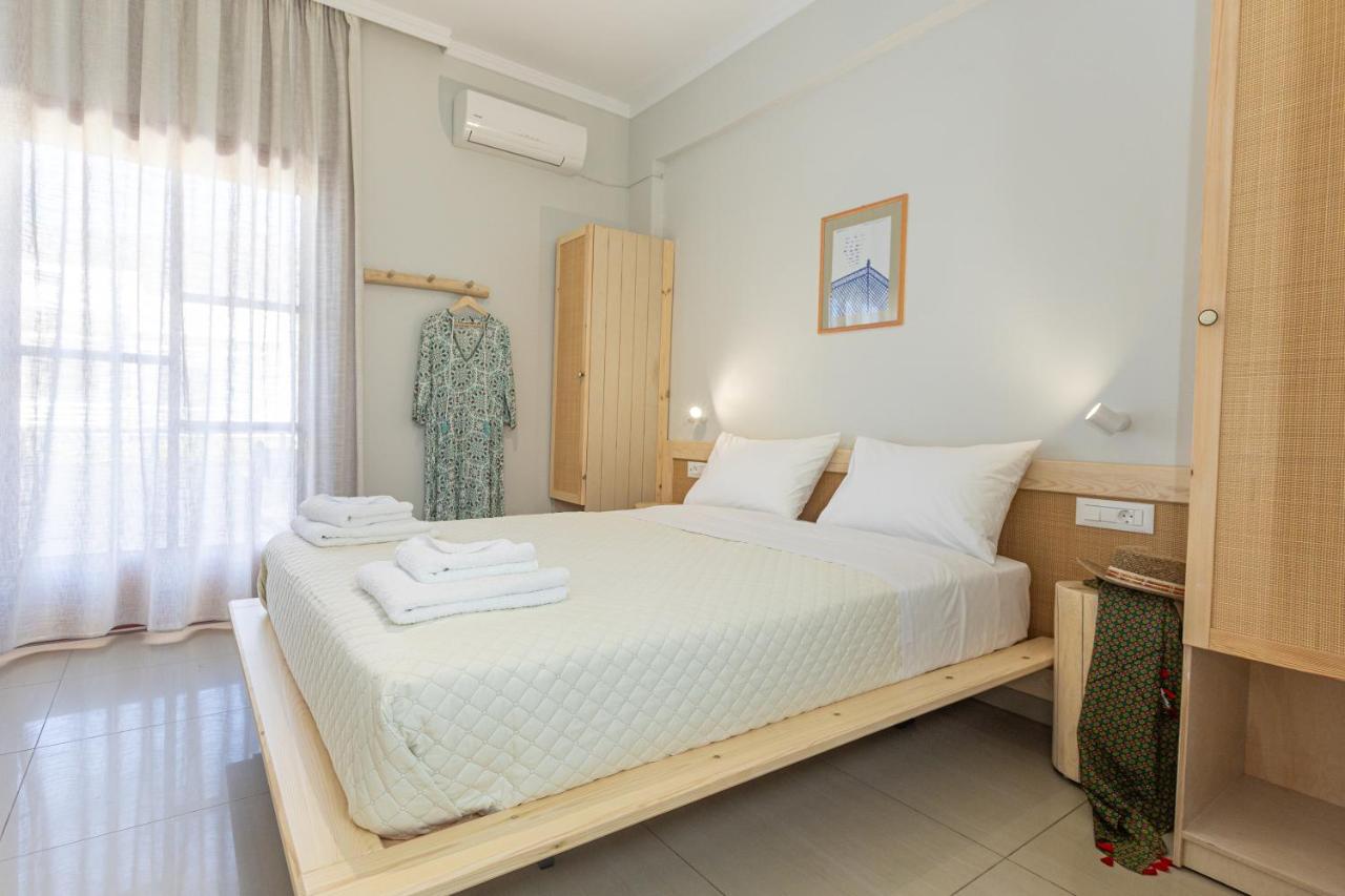 Studio (2 Adults)