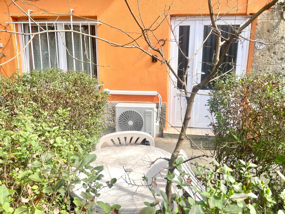 Film Poster or Coffee Basement Apartman with terrace - B&B Budapest