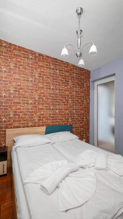 Central Cozy 1BD Compact Chic Living by Flat Mаnager - B&B Sofia