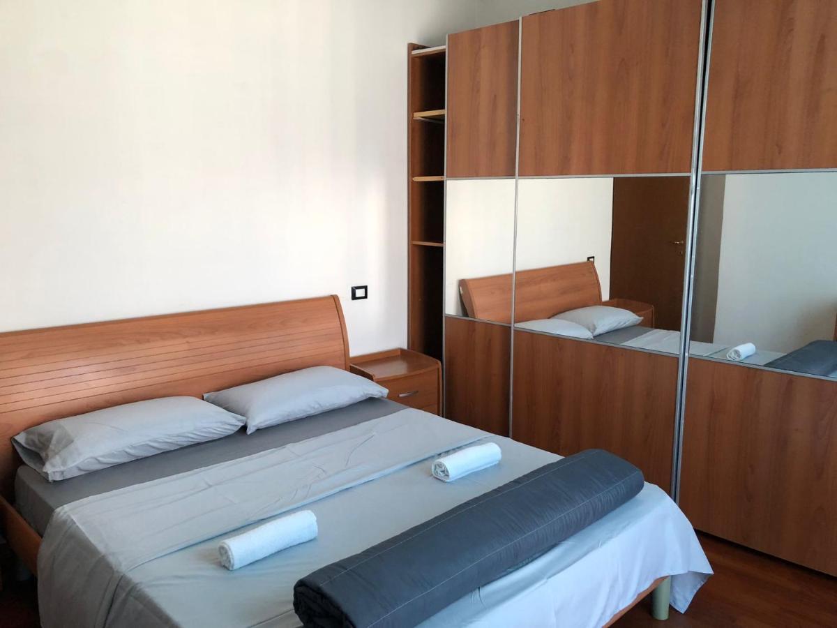 PM 3 Via Massimiliano Grazia - B&B Rímini